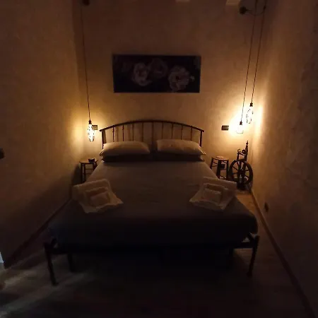 Chiaro Di Luna - Rome