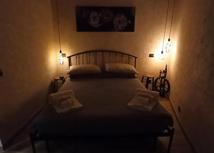 Chiaro Di Luna - Roma
